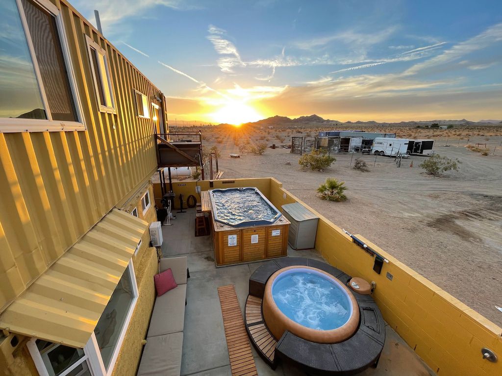 Joshua Tree Container Resort and Spa: More