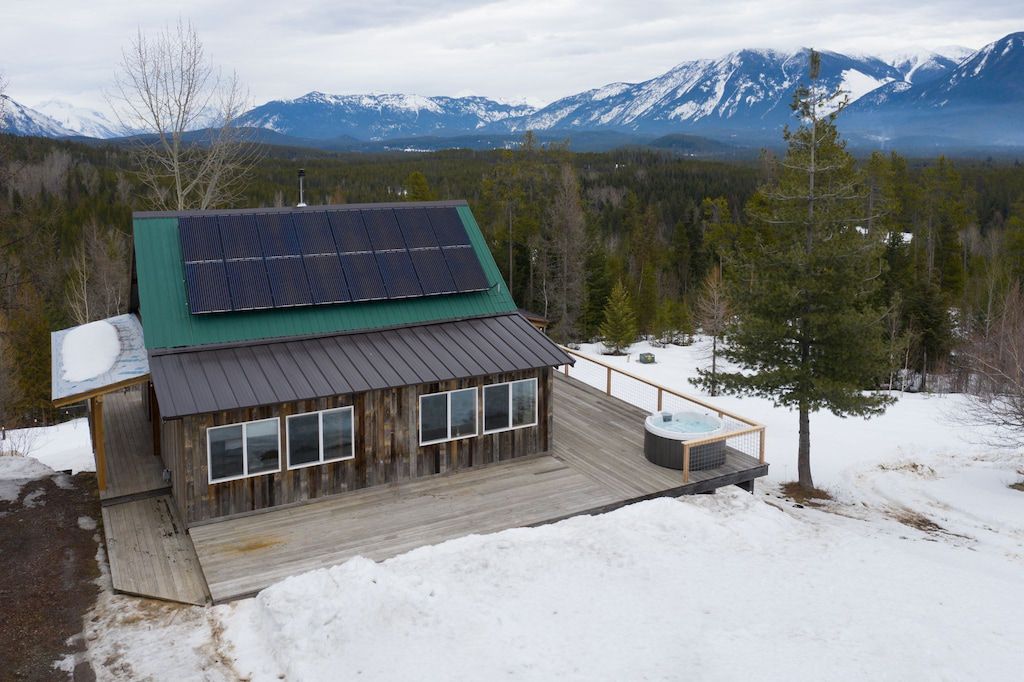 Glacier Lookout Lodge