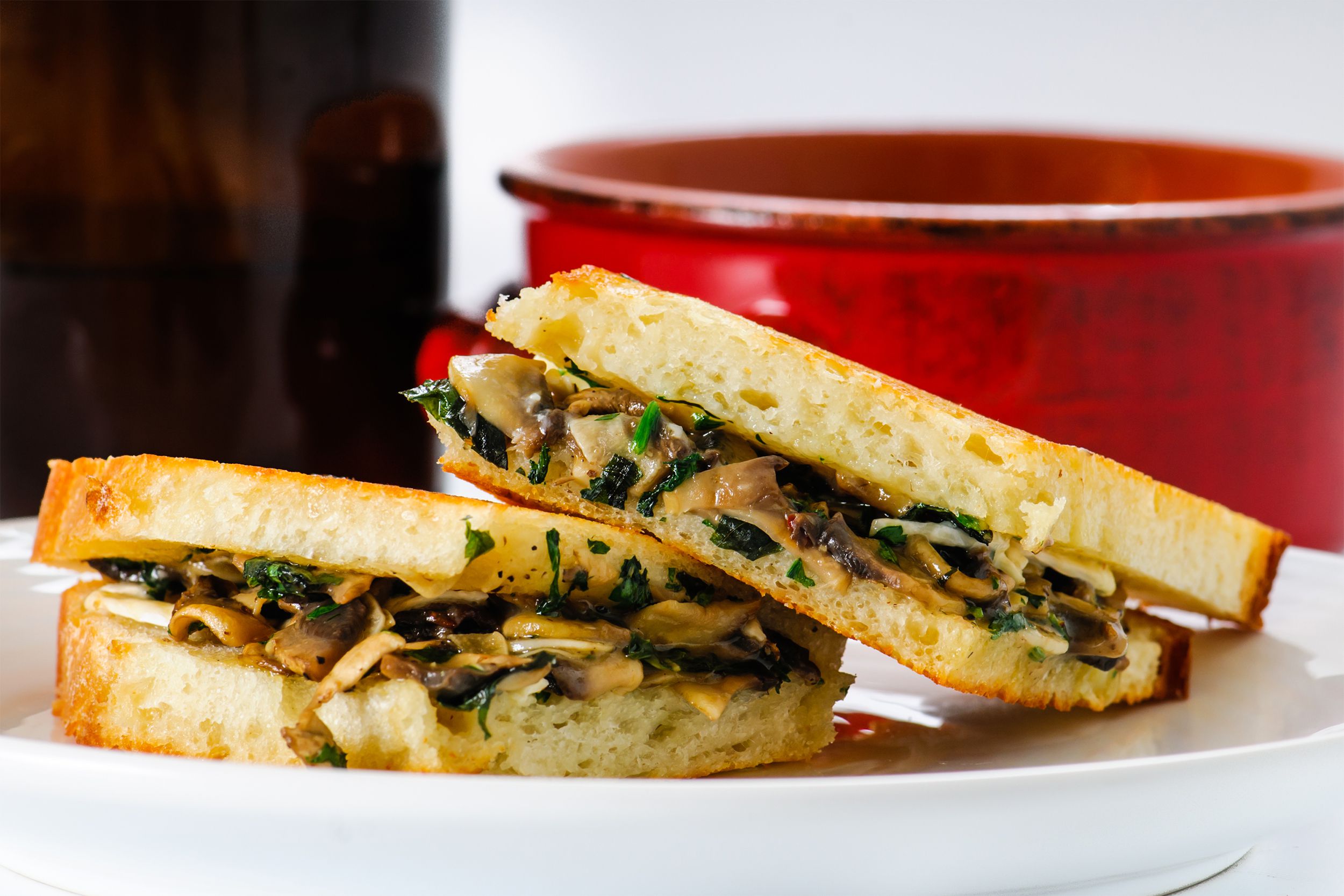 Grilled cheese sandwich with vegetables