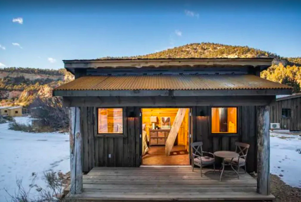 Boundary Cabin 9