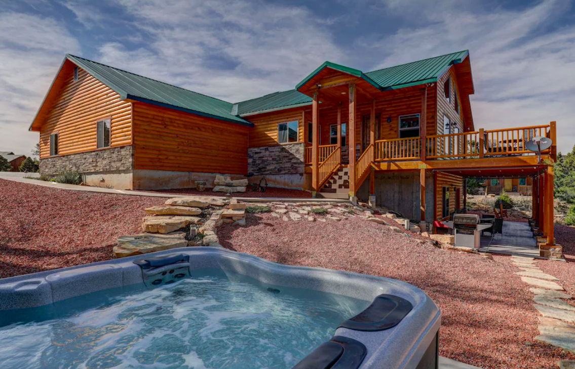 Canyon Ridge Escape