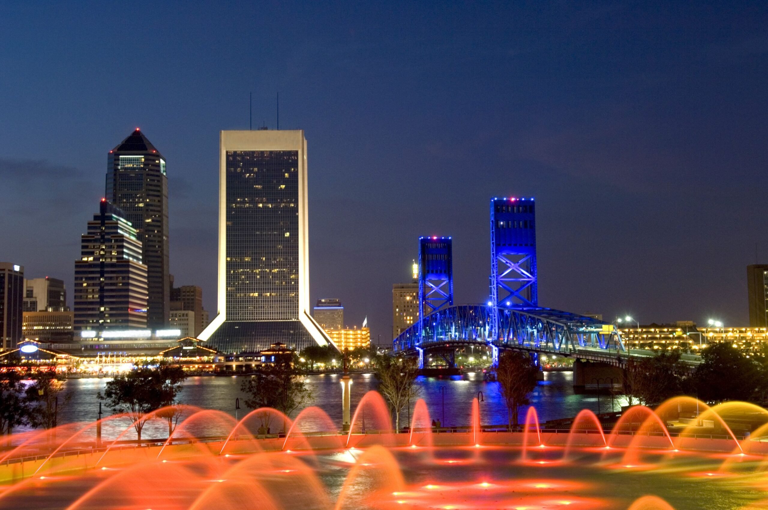 Jacksonville Florida skyline with city park fountain in foreground