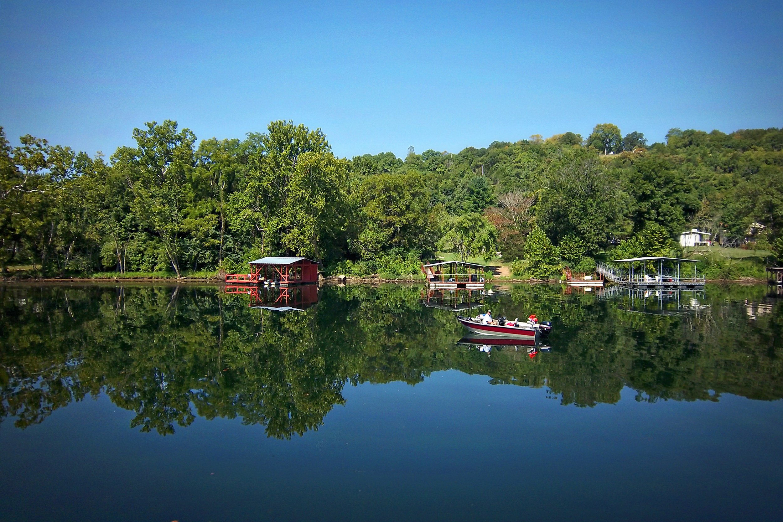 Lake Taneycomo, Missouri