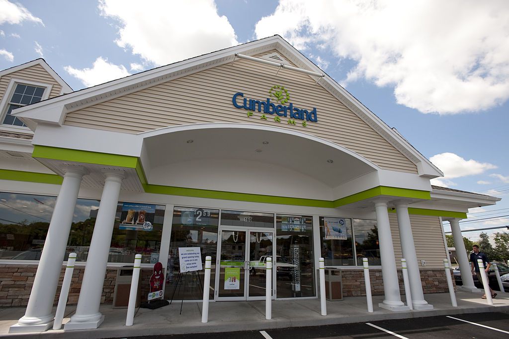 Cumberland Farms store exterior