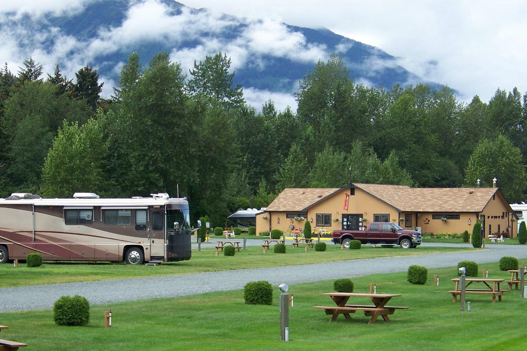 Haines Hitch-Up RV Park, Haines, Alaska, RV park area and main office