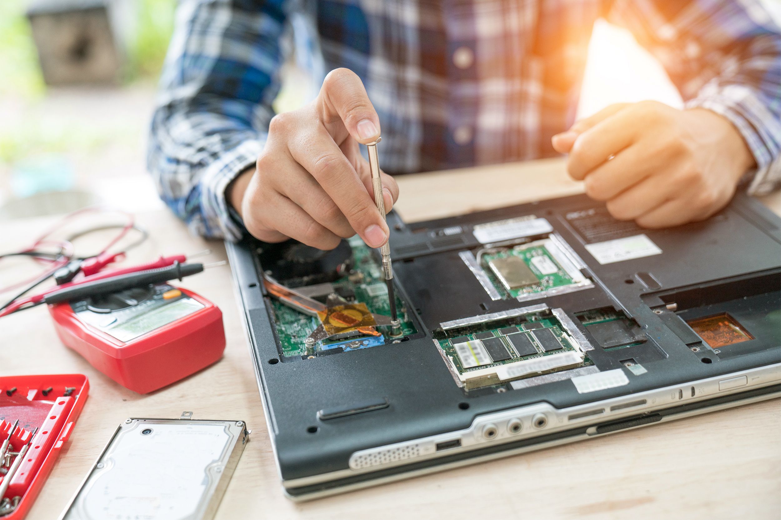 Fixing a laptop