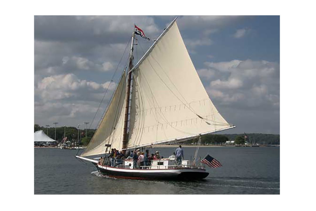 The Christeen, Oyster Bay, New York