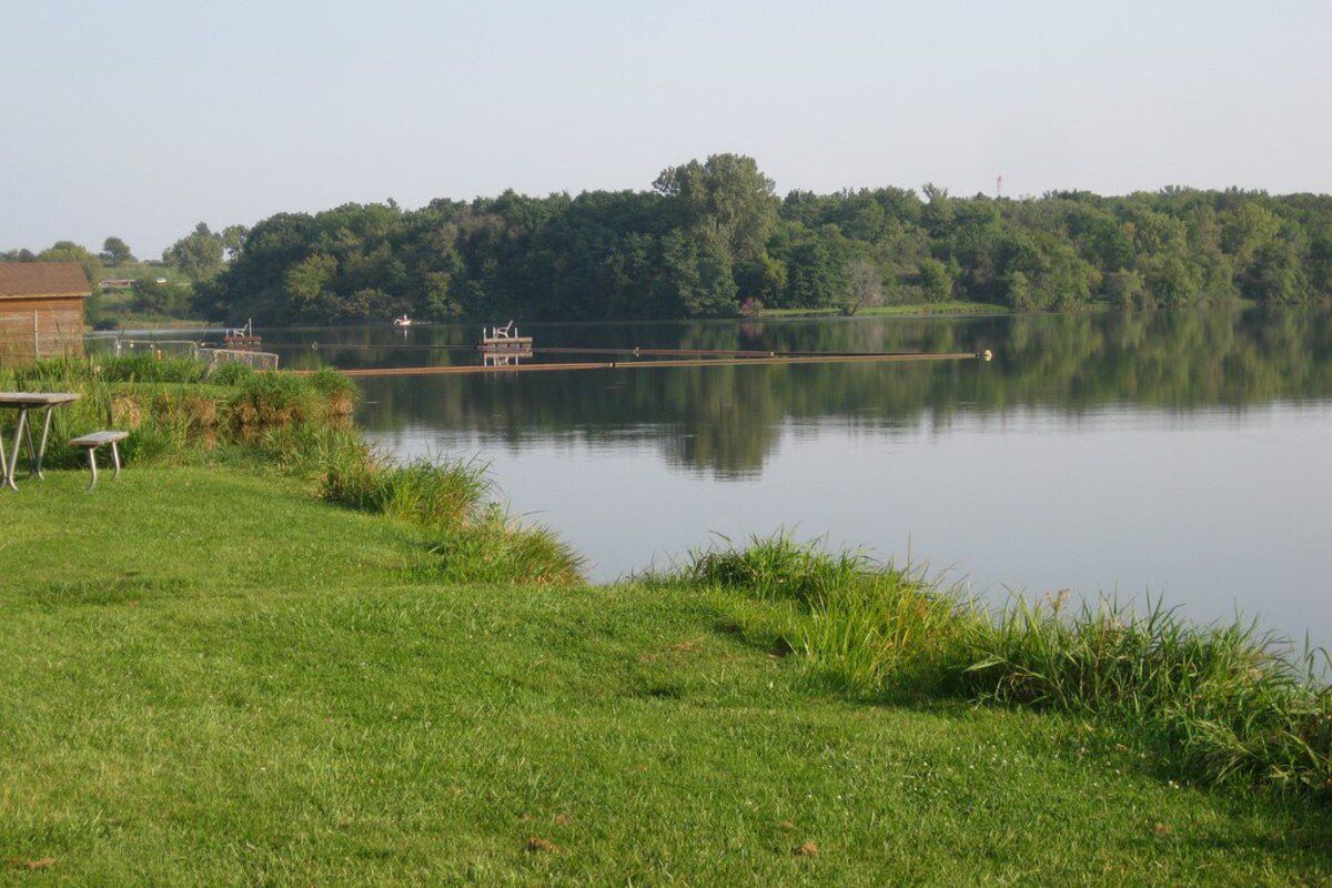 West Lake Park, Davenport, Iowa, park and lake area