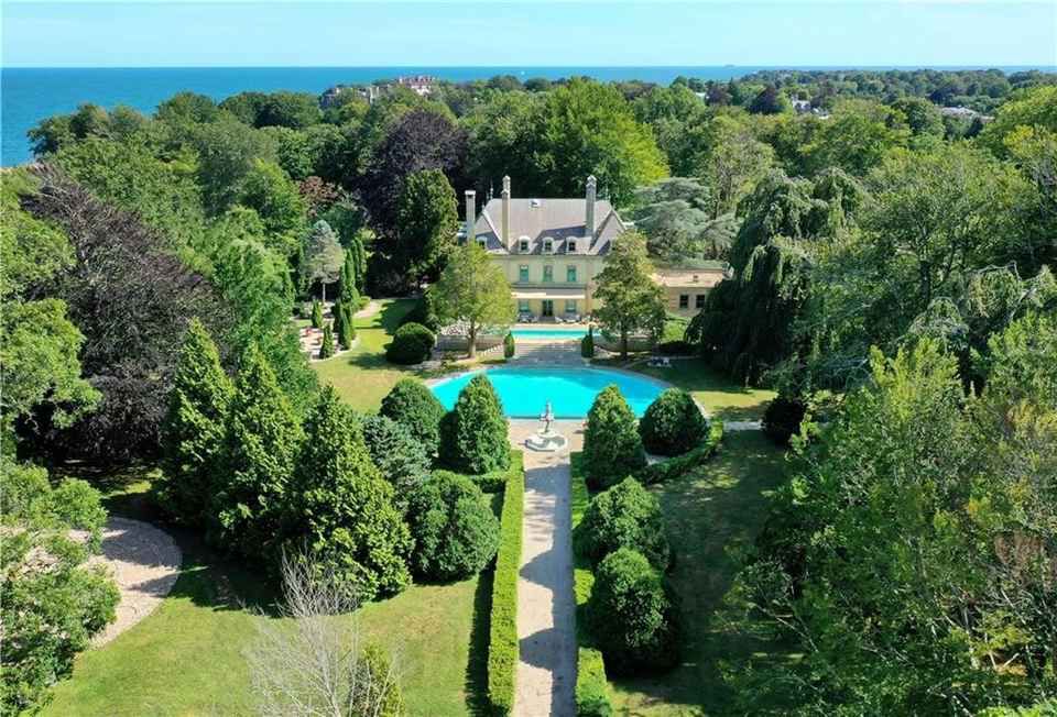 Bellevue Avenue and Estates, Newport