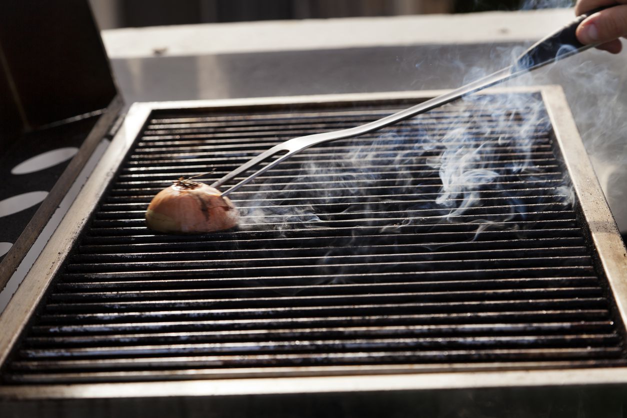 prep grill with onion