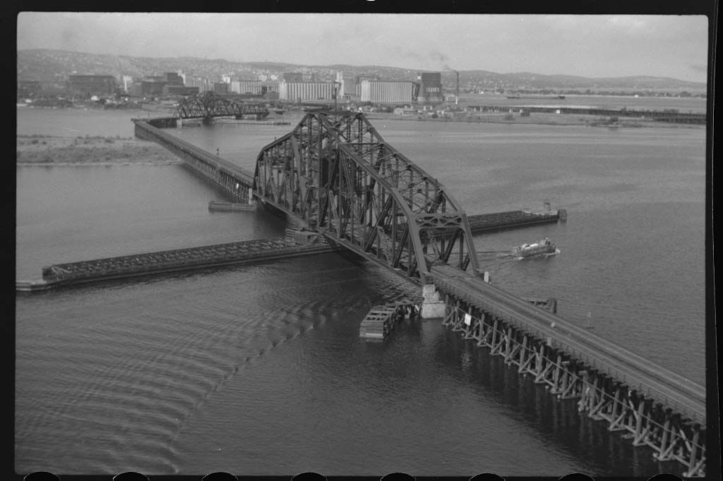 Grassy Point Bridge, Wisconsin (1941)