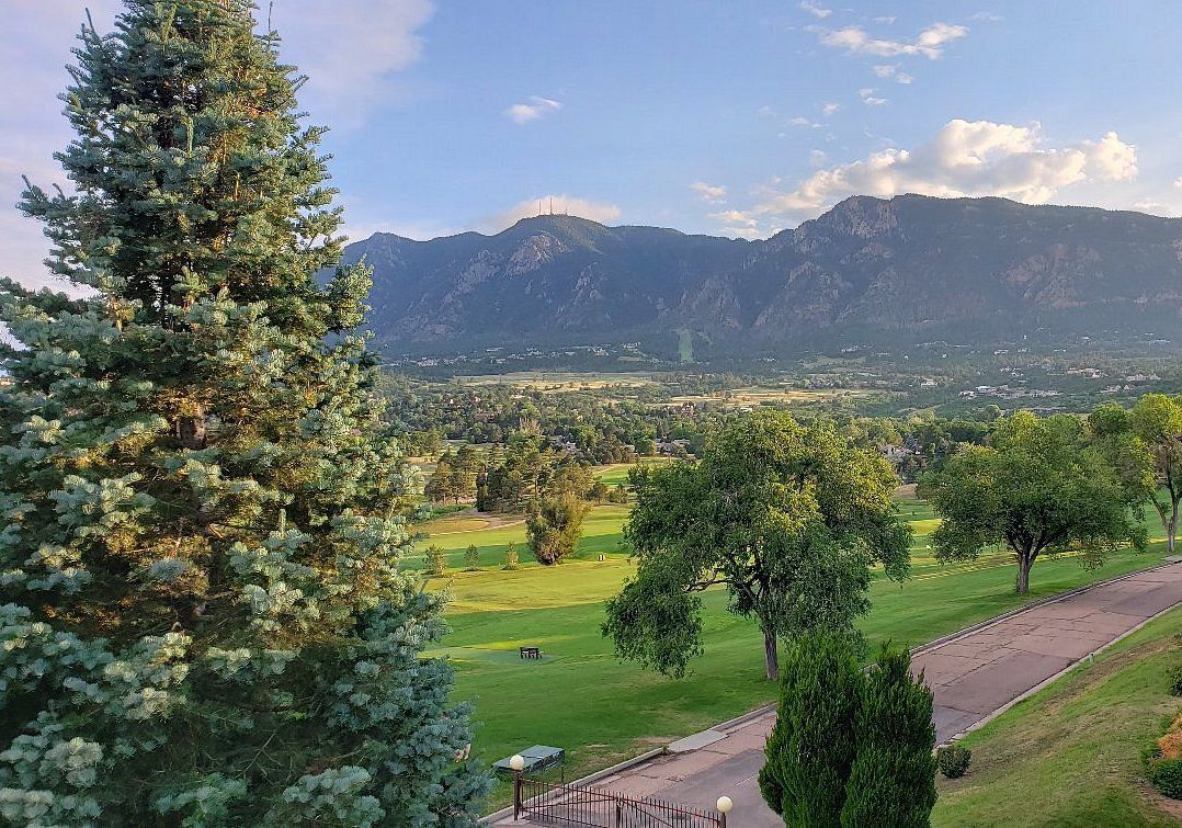 Mountain View Restaurant Colorado Springs