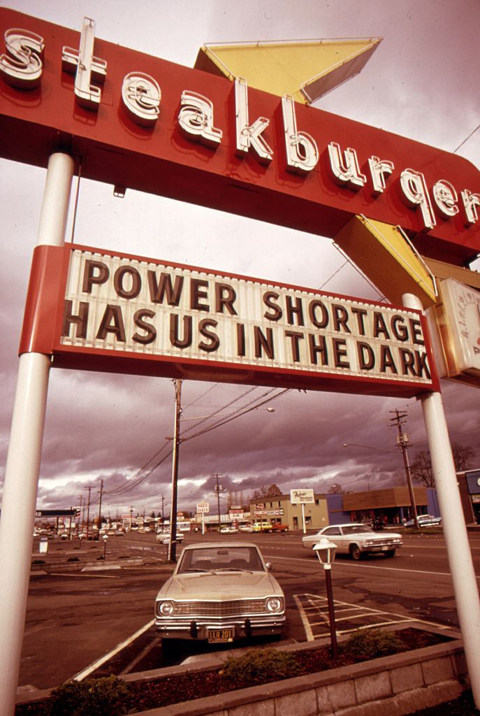 fast food sign indicating energy crisis