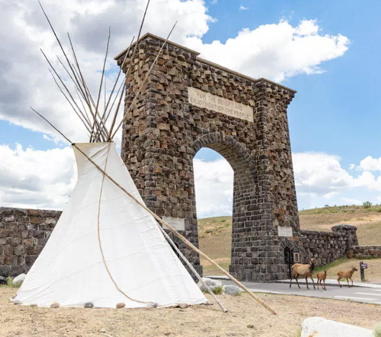 teepee village near the Roosevelt Arch