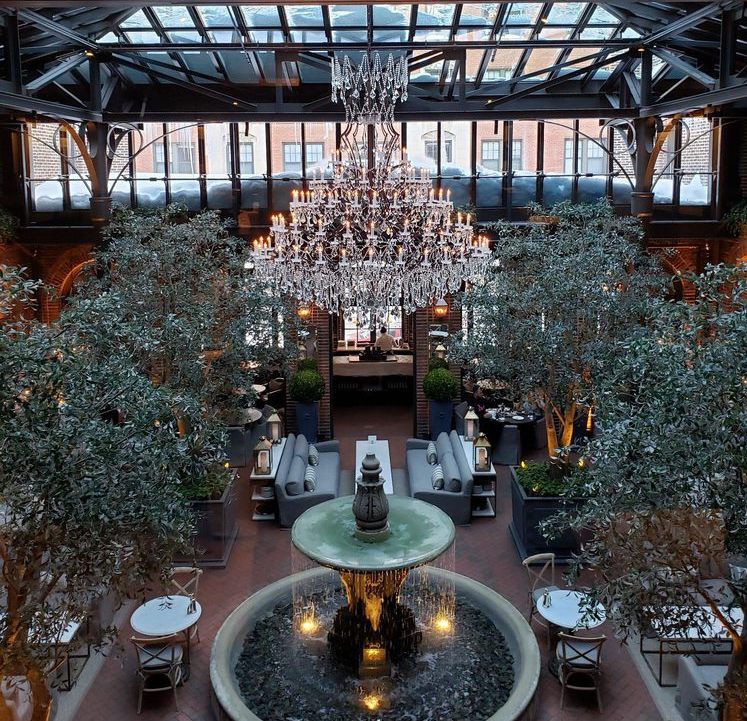 3 Arts Club Cafe Chicago