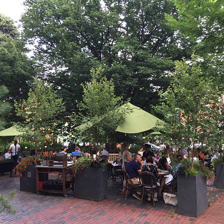 Massachusetts: Banyan Bar + Refuge