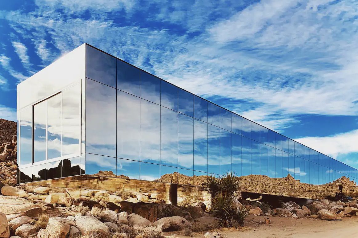 Invisible House