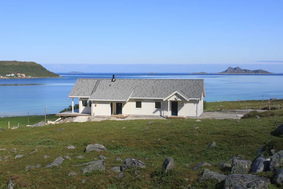 Tromvik Lodge
