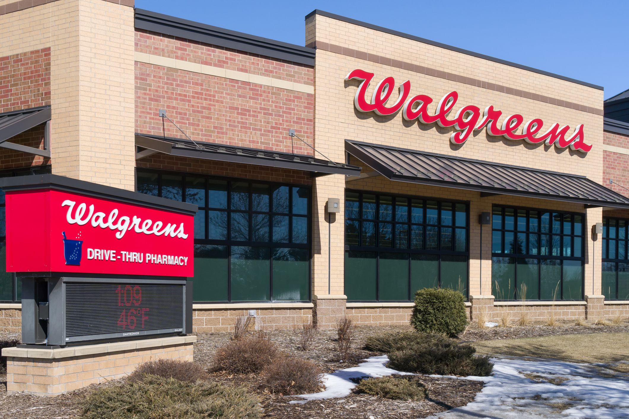 CHANHASSEN, MN/USA - MARCH 17, 2018: Walgreens store exterior and sign. Walgreens is the largest drug retailing chain in the United States.