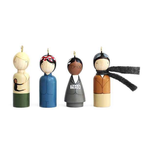 Modern Women Ornament Set