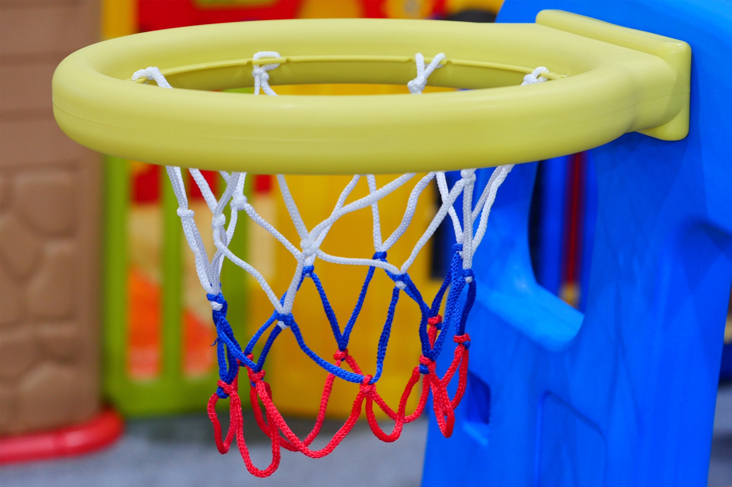 Basketball hoop toy