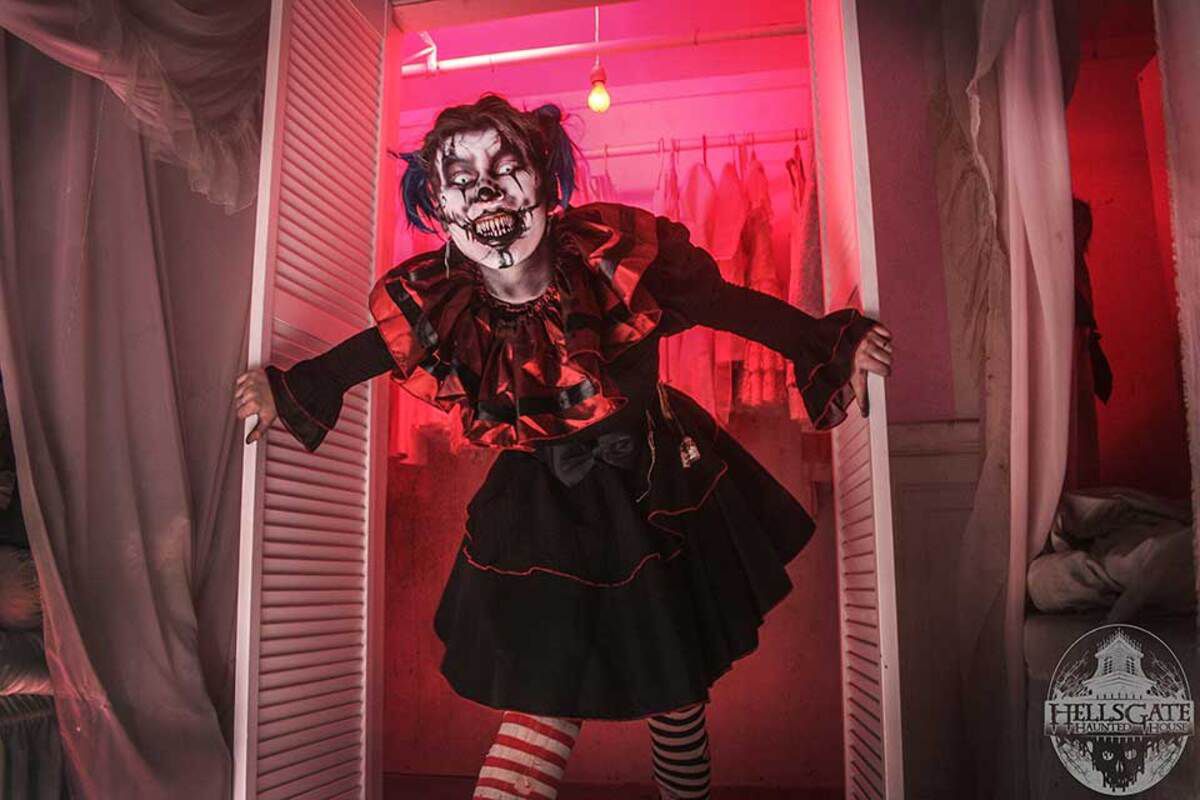 HellsGate Haunted House, Lockport, Illinois