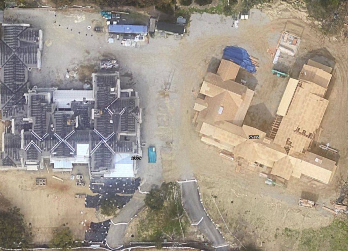 Homes of Khloe Kardashian and Kris Jenner, Ashley Ridge Rd., Hidden Hills, CA 91302, Side By Side
