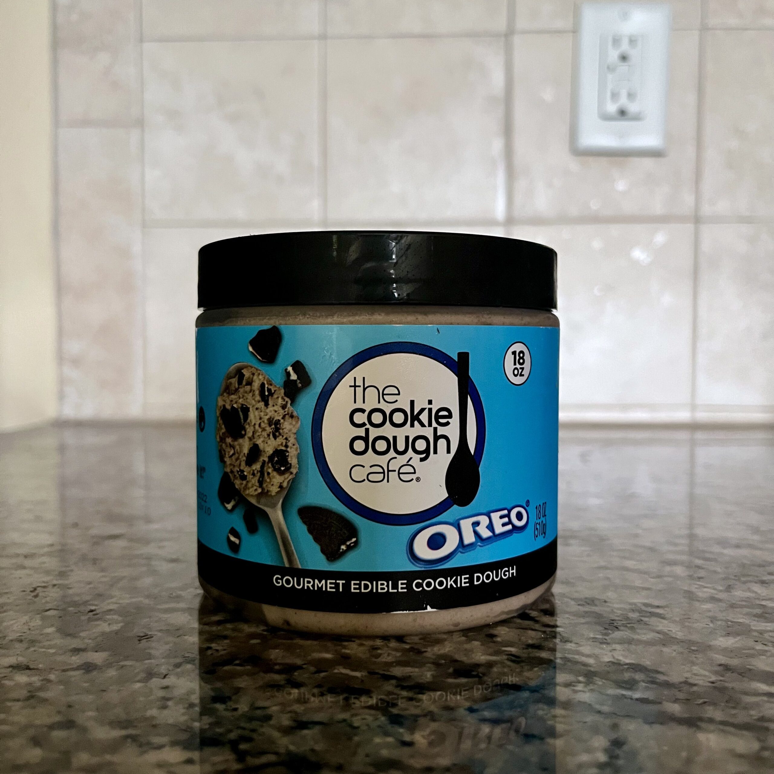 The Cookie Dough Cafe Oreo