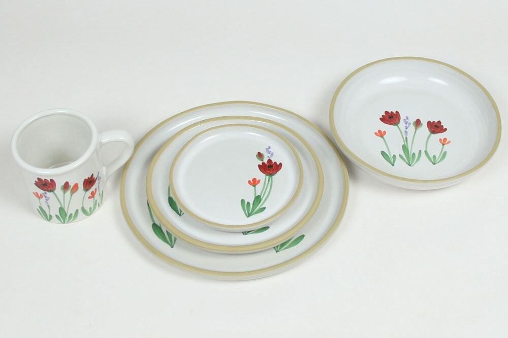 Emerson Creek Pottery, Red Poppy Brookline Dinner Set for One