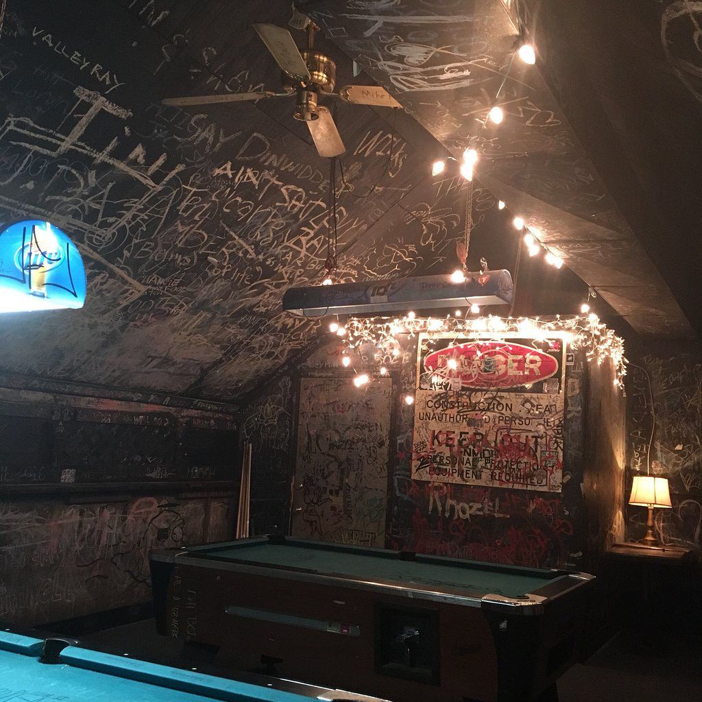 White Water Tavern | Little Rock, Arkansas