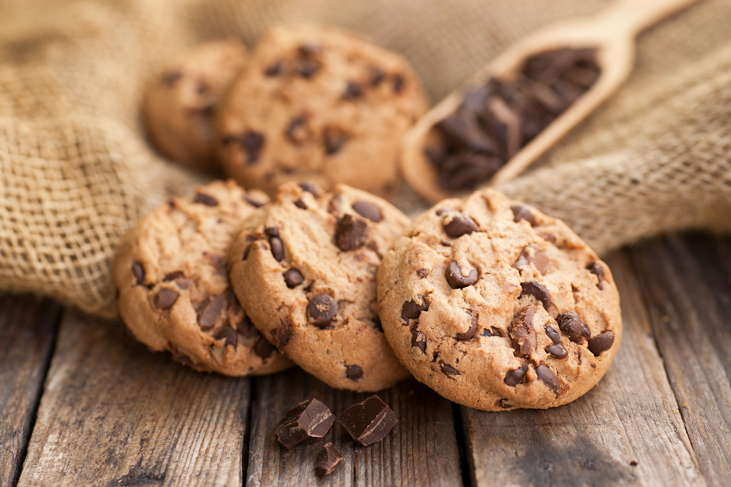 chocolate chip cookies