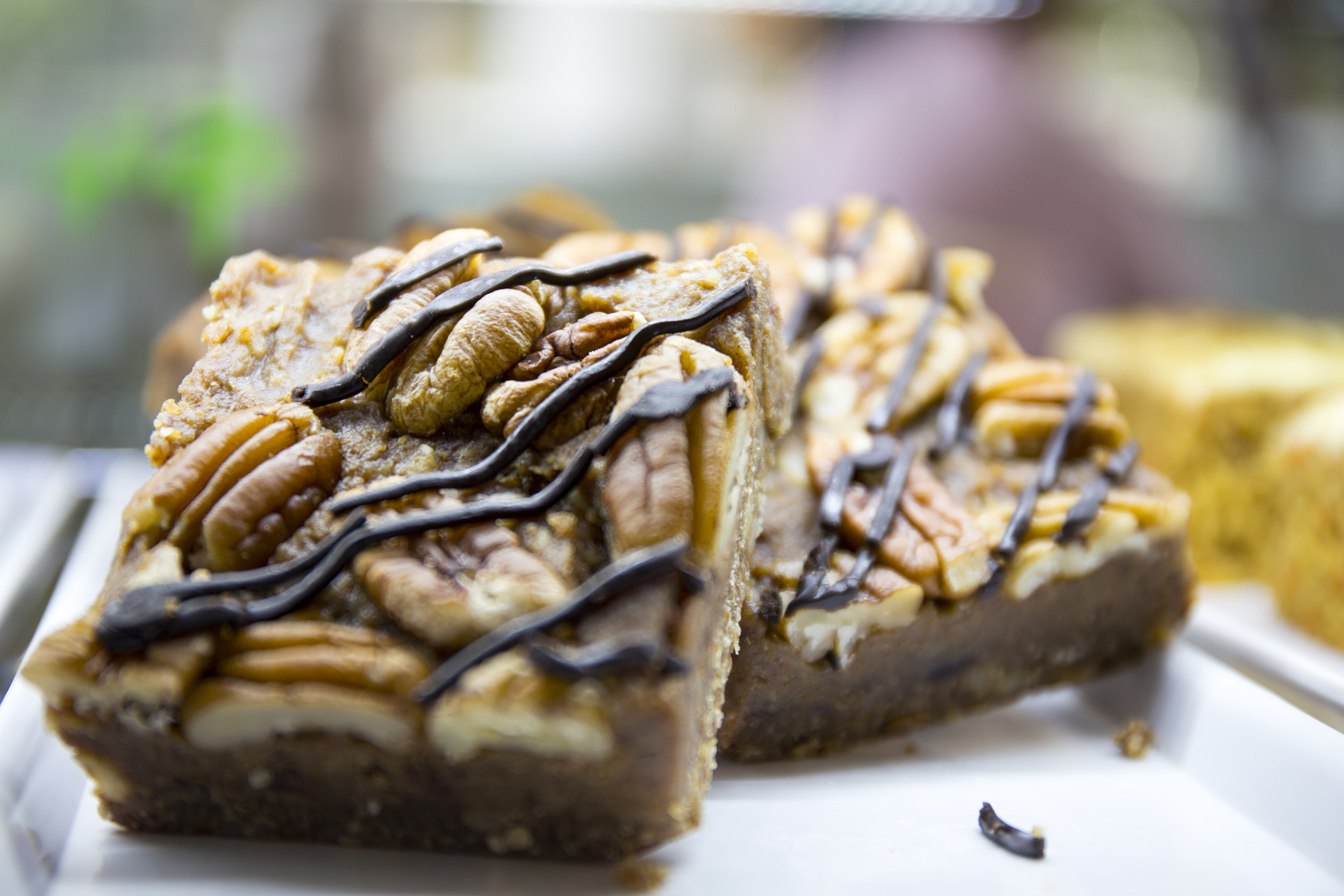 Caramel Pecan Pie Bar