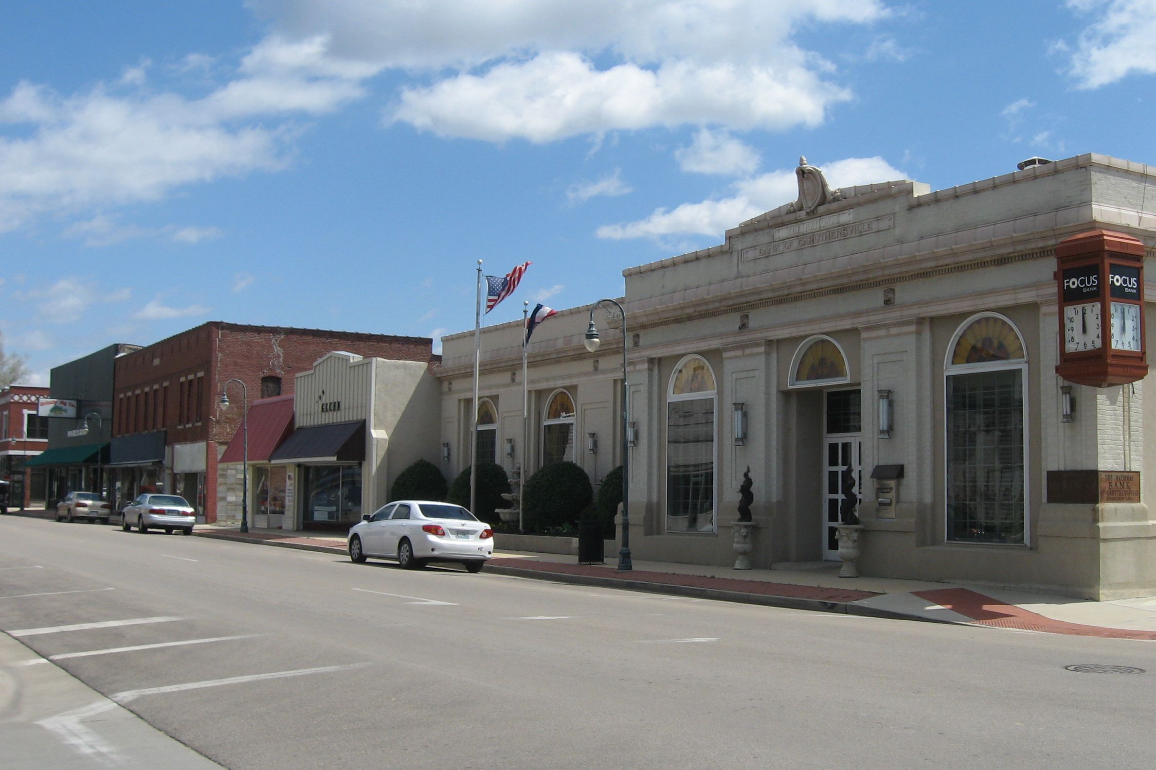 Empty street of Caruthersville, MO