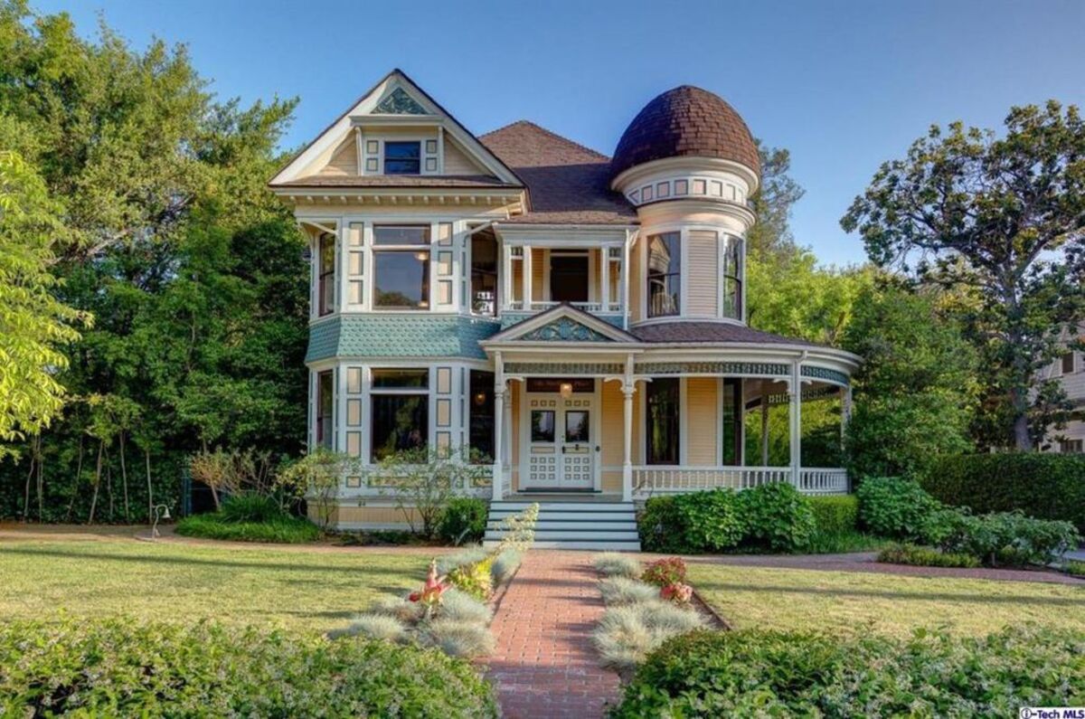 Yours, Mine and Ours House, 346 Markham Pl, Pasadena, CA 91105