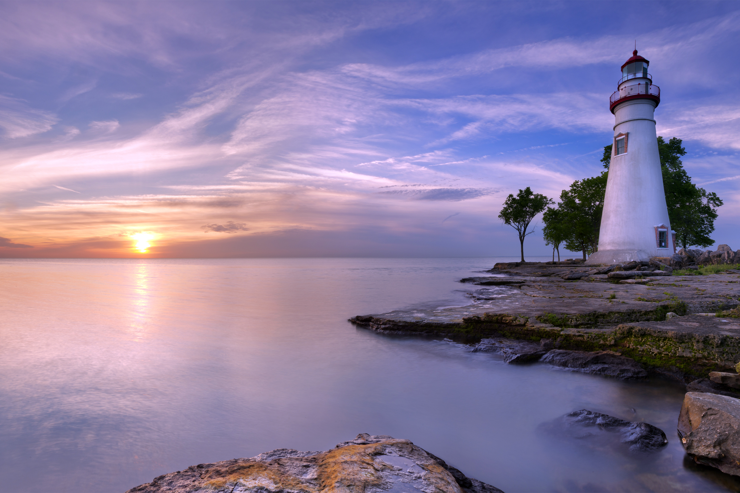 Lake Erie and Marblehead lighthouse