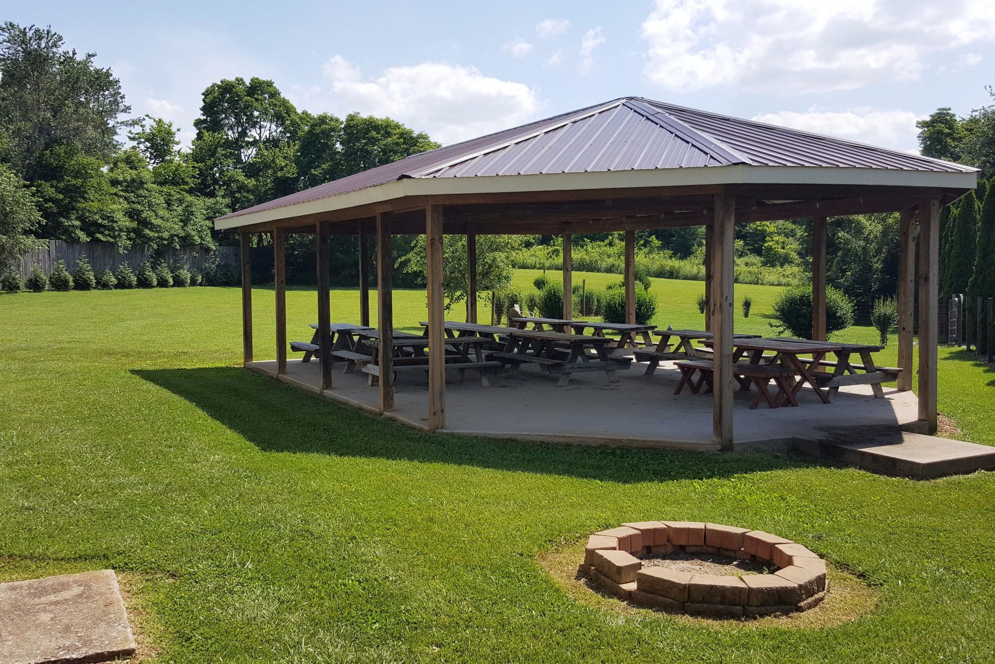 Cave Country RV Campground pavilion
