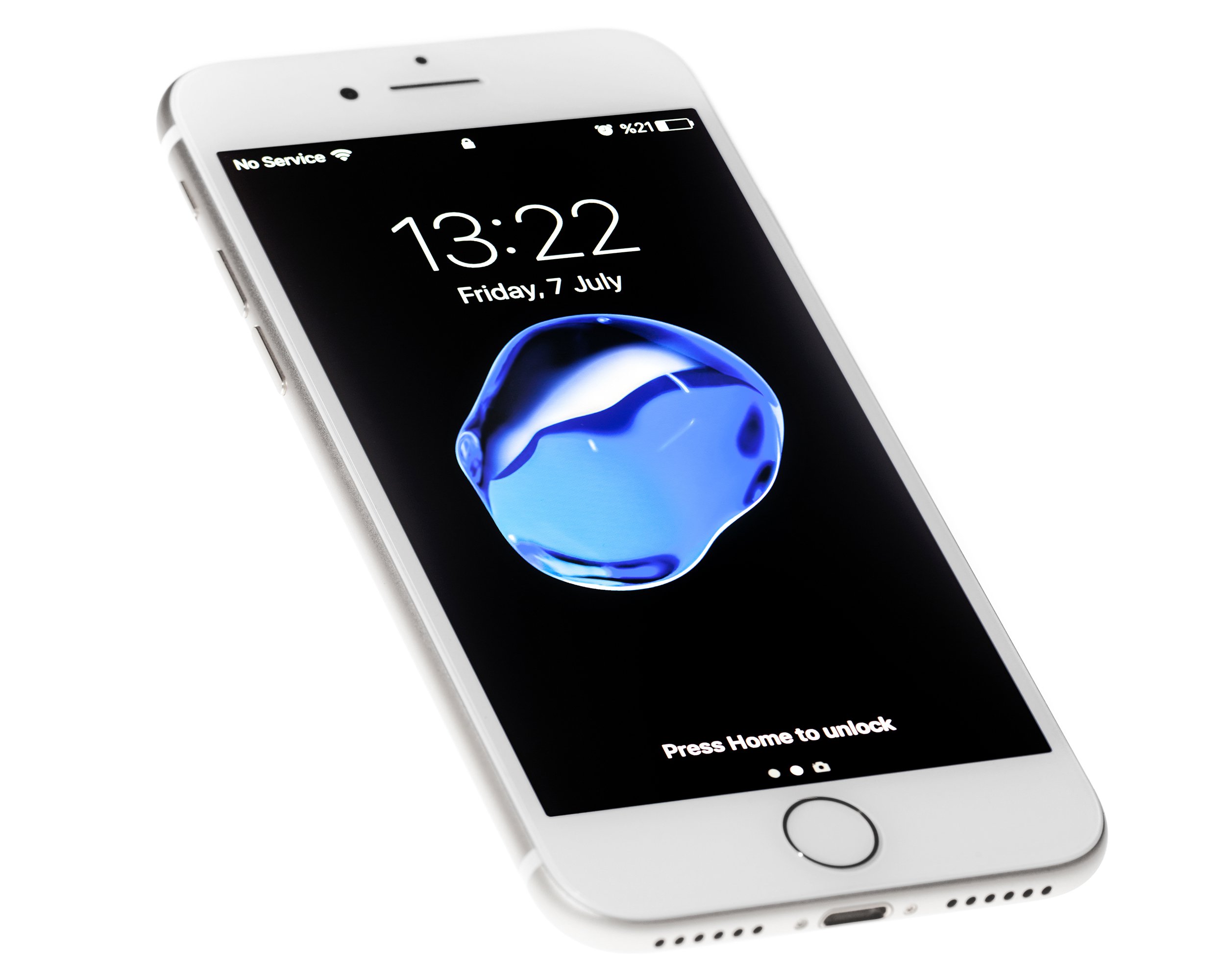 silver iPhone 7