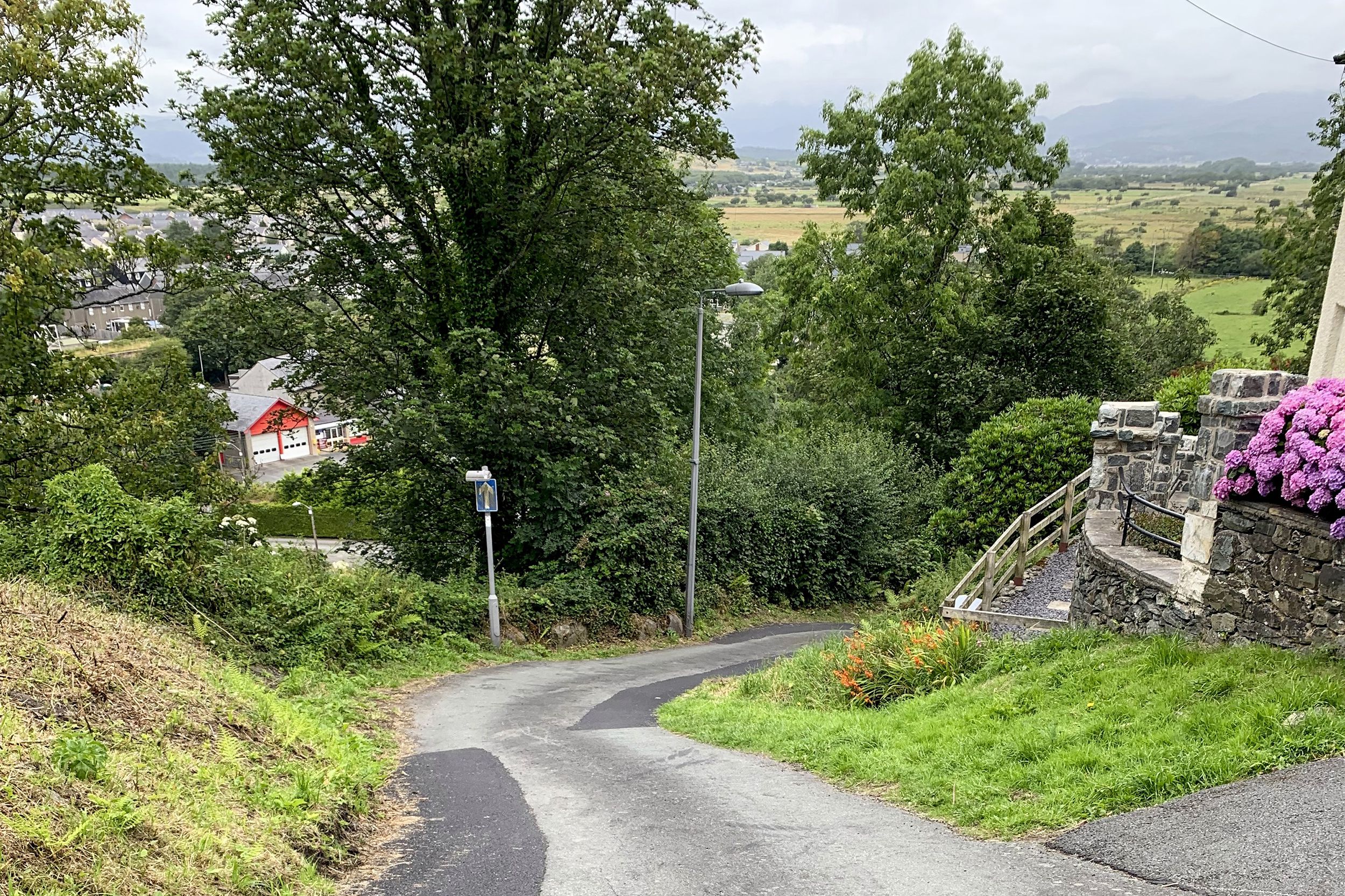 Ffordd Pen Llech, Wales