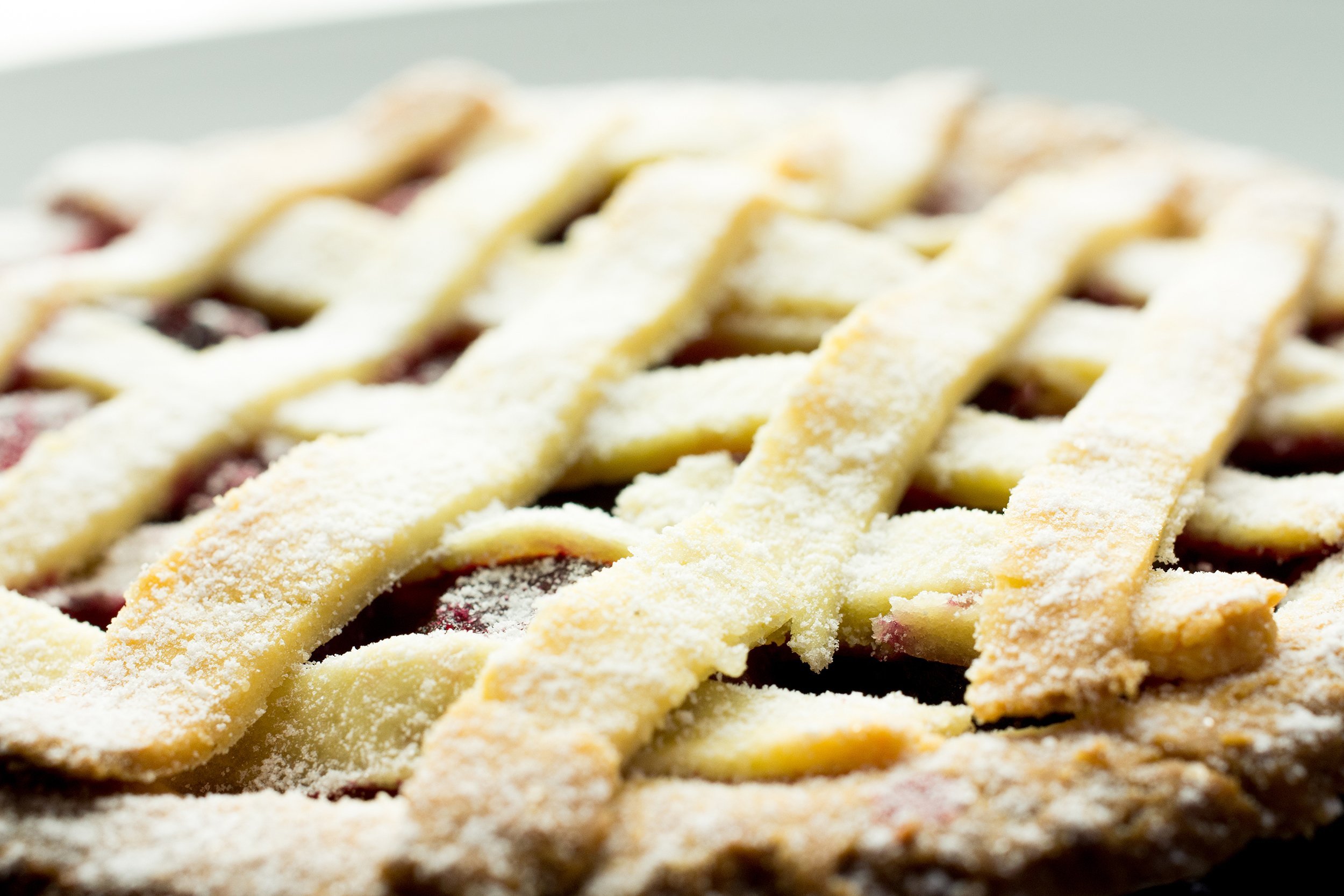 Quince, Pear, and Ginger Pie