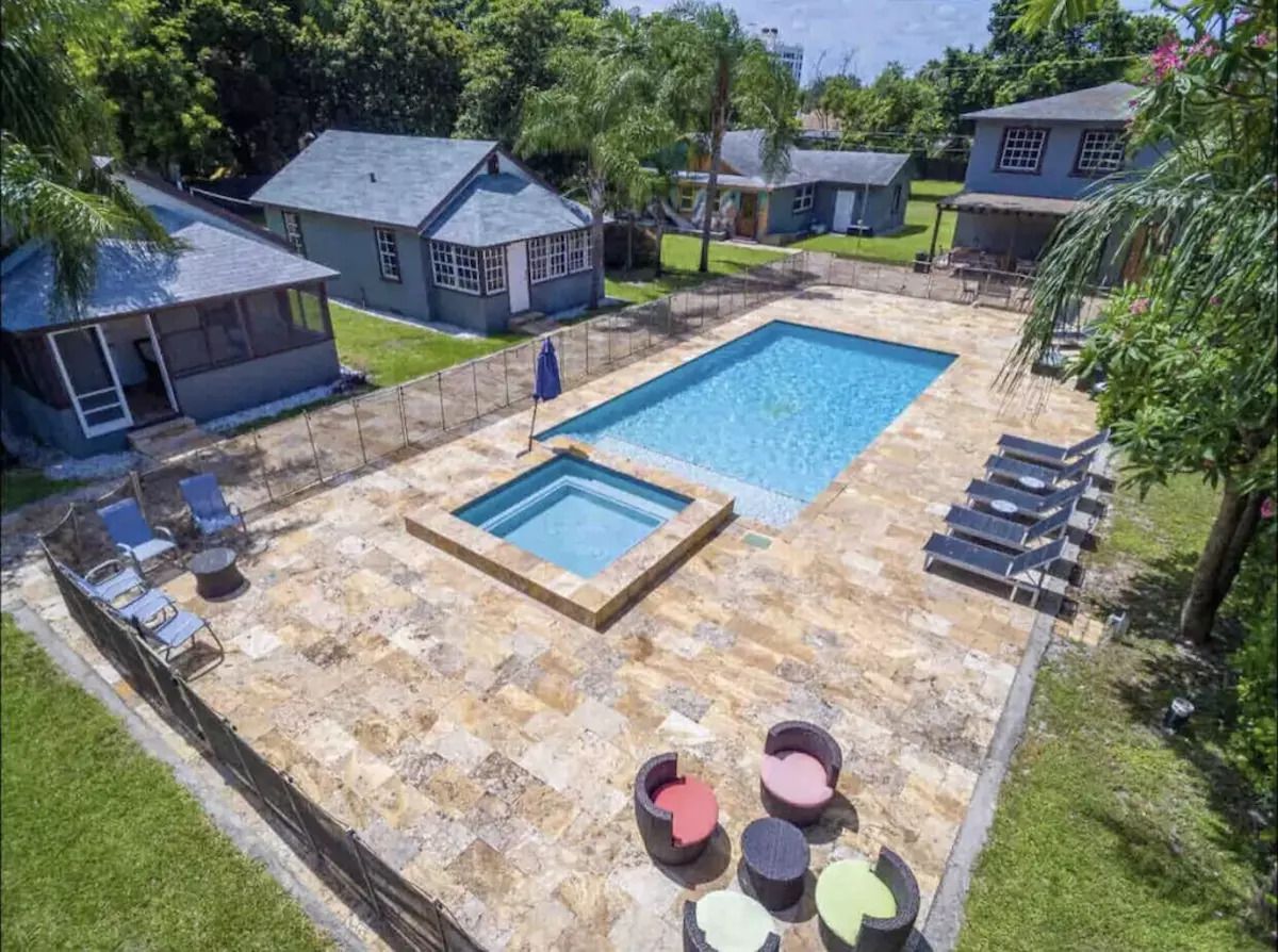 Decadent Compound, Hollywood, Florida