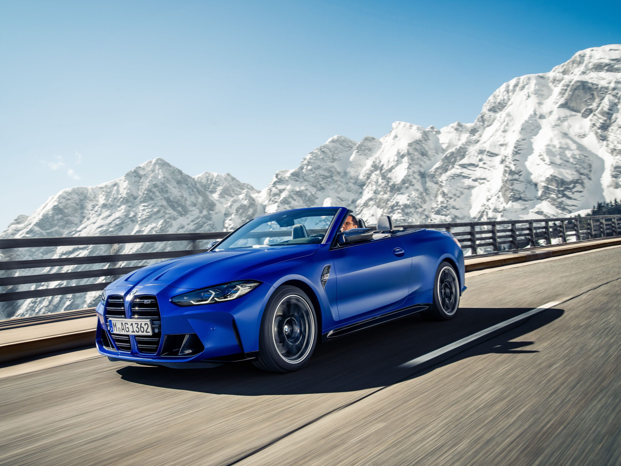 2022 BMW M4