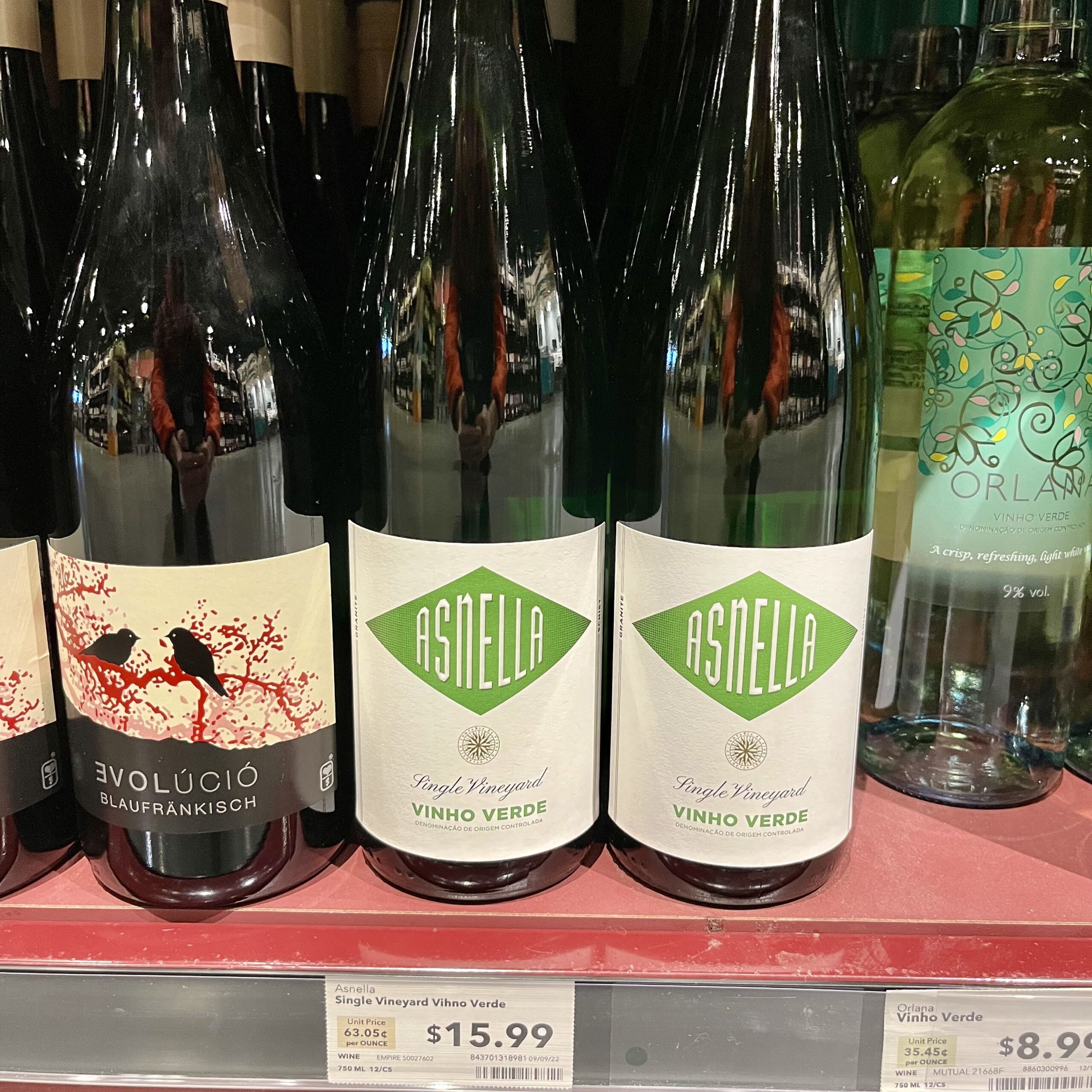 Asnella Single Vineyard Vihno Verde at whole foods
