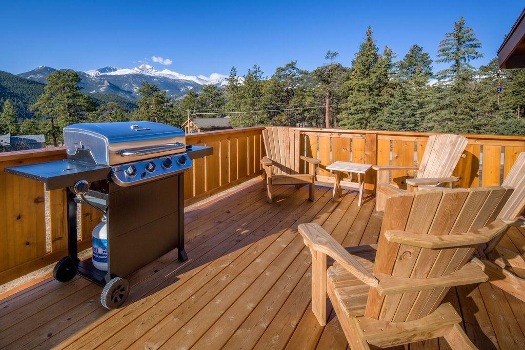 Vintage Estes Cabin