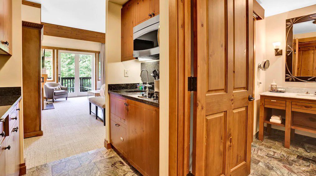 Studio With Mt. Mansfield Views: More