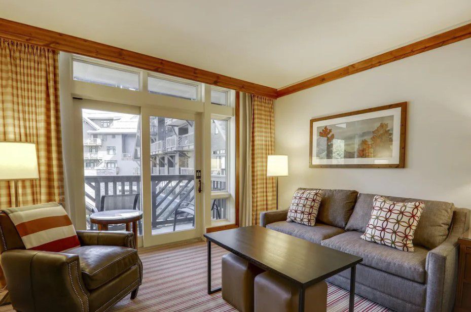 Ridgeline Studio With Valet Parking: More