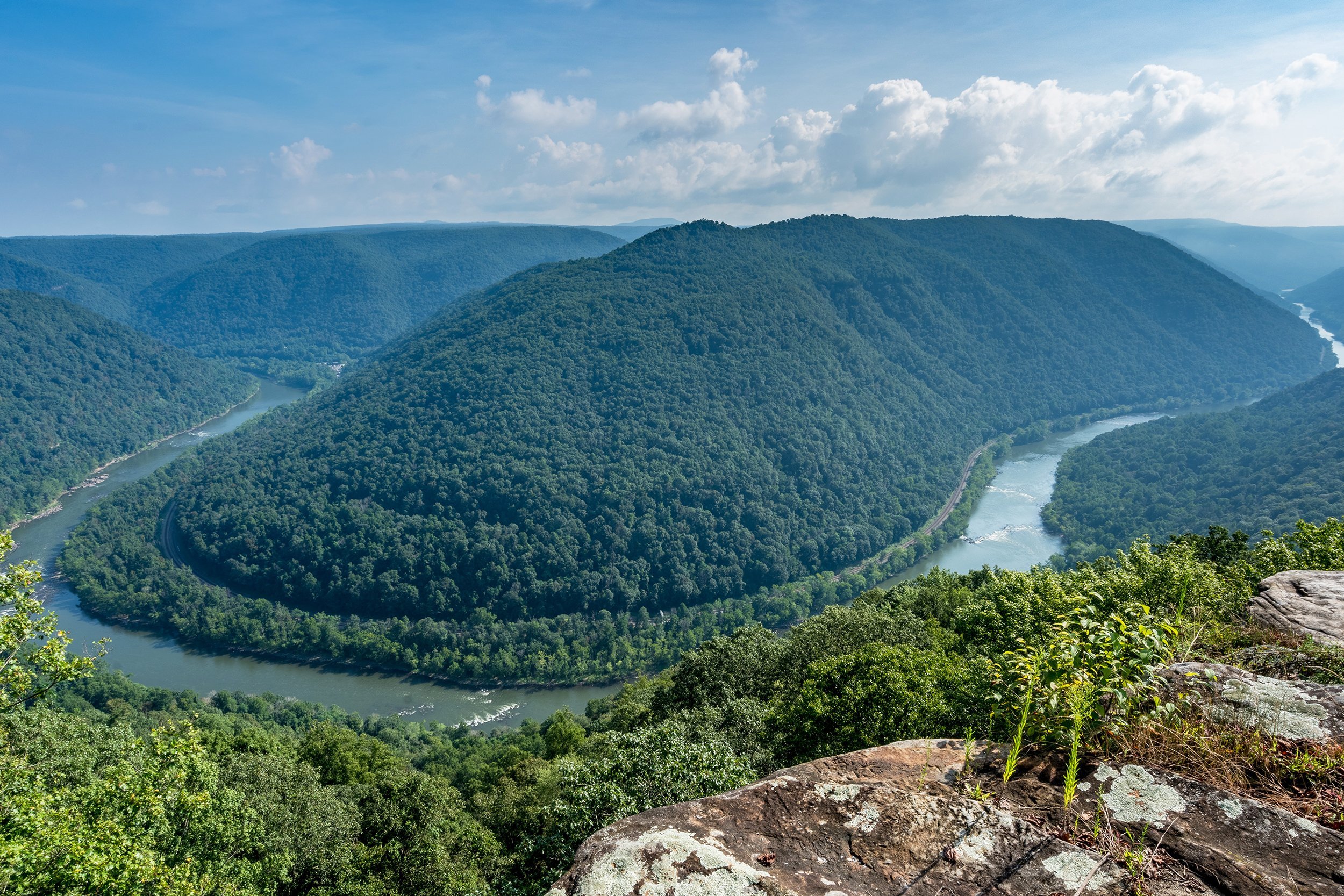 Grandview Rim Trail in Grandview, WV
