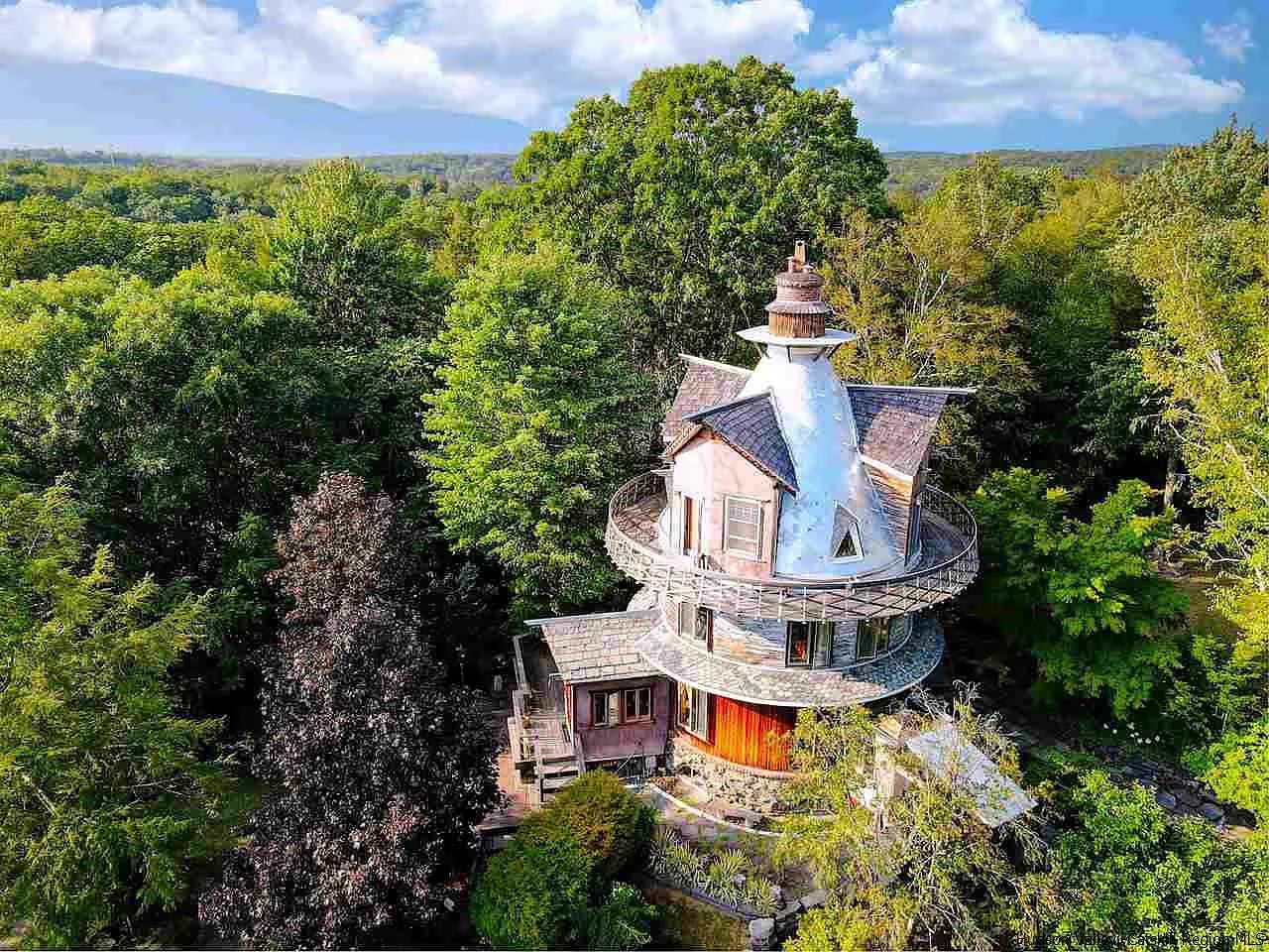 107 Fishcreek Rd, Saugerties, NY 12477