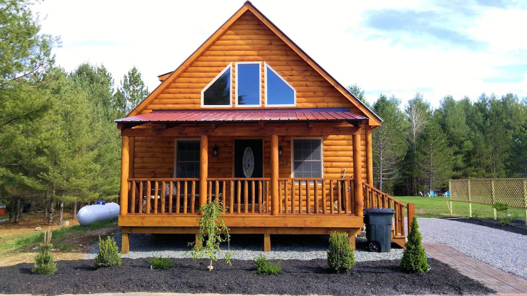 Lake Algonquin Cabin