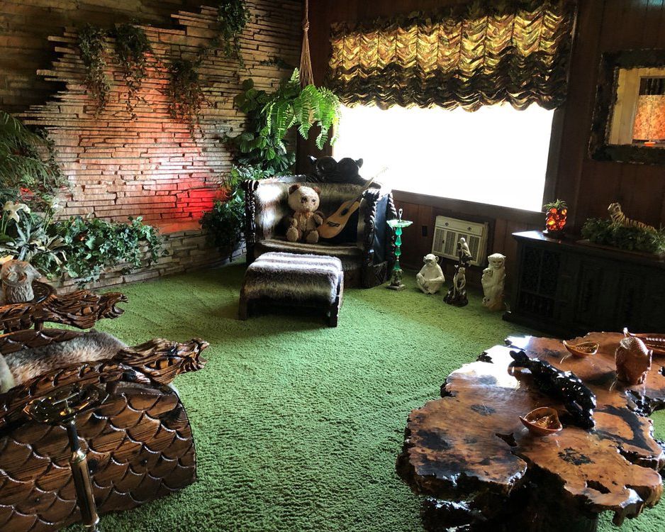 living room in Graceland