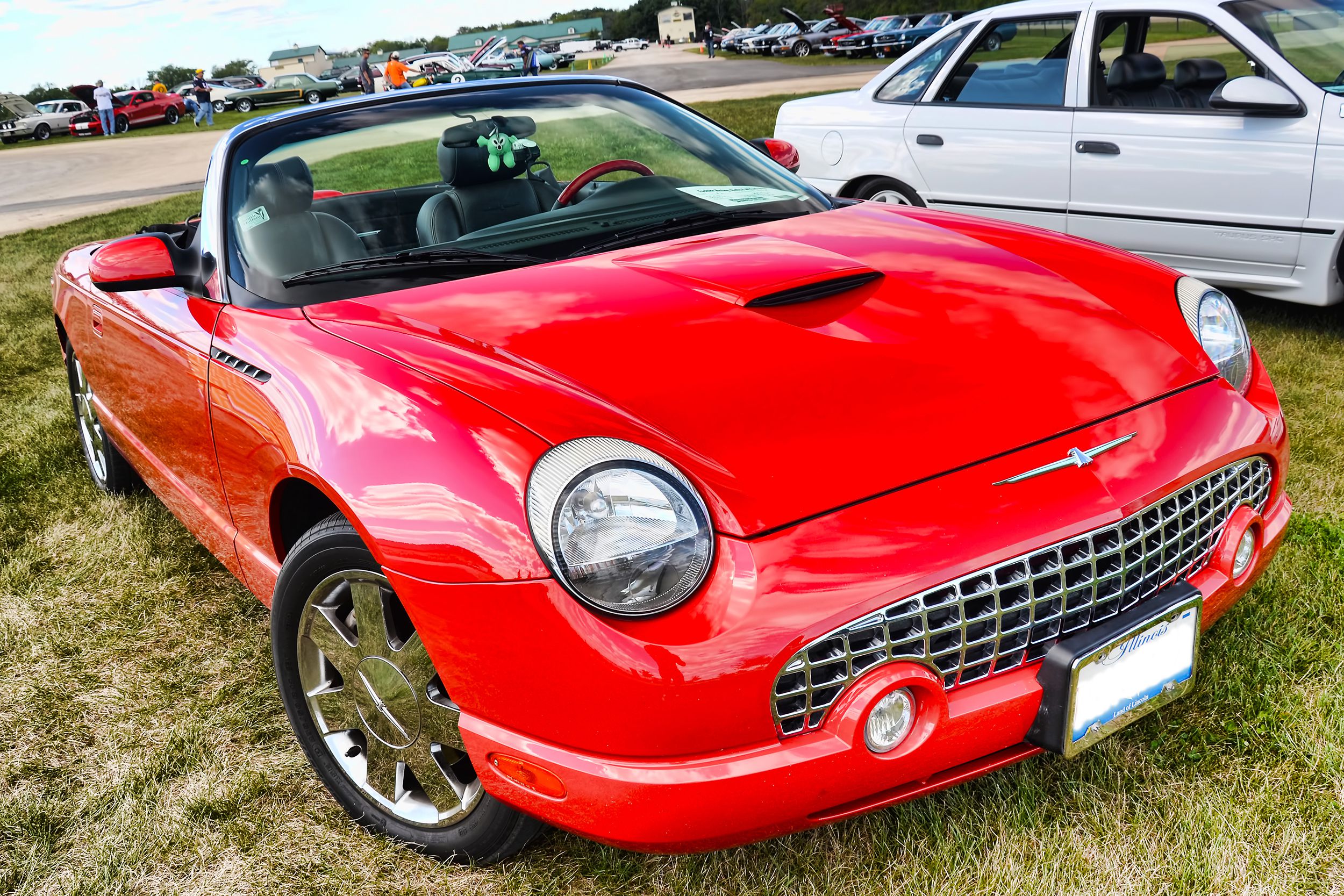 Ford Thunderbird 2002